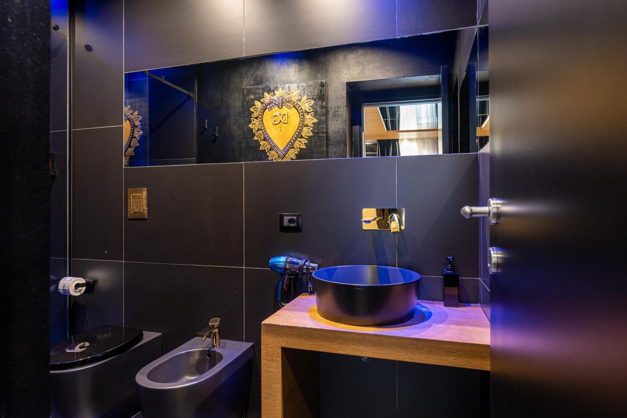 Maximum Hub Suite&Spa Palermo Exterior foto